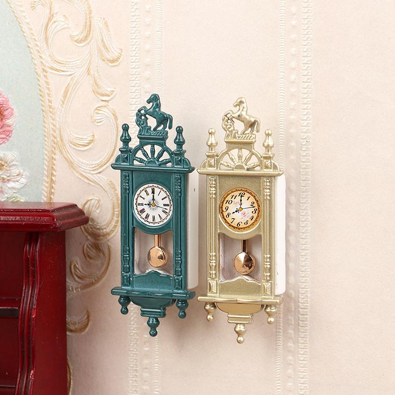 1Pc 1:12 Mini Small Alarm Clock Creative Quartz Round Alarm Clock Portable Miniature Dollhouse Mini Home Decoration Toys Gift