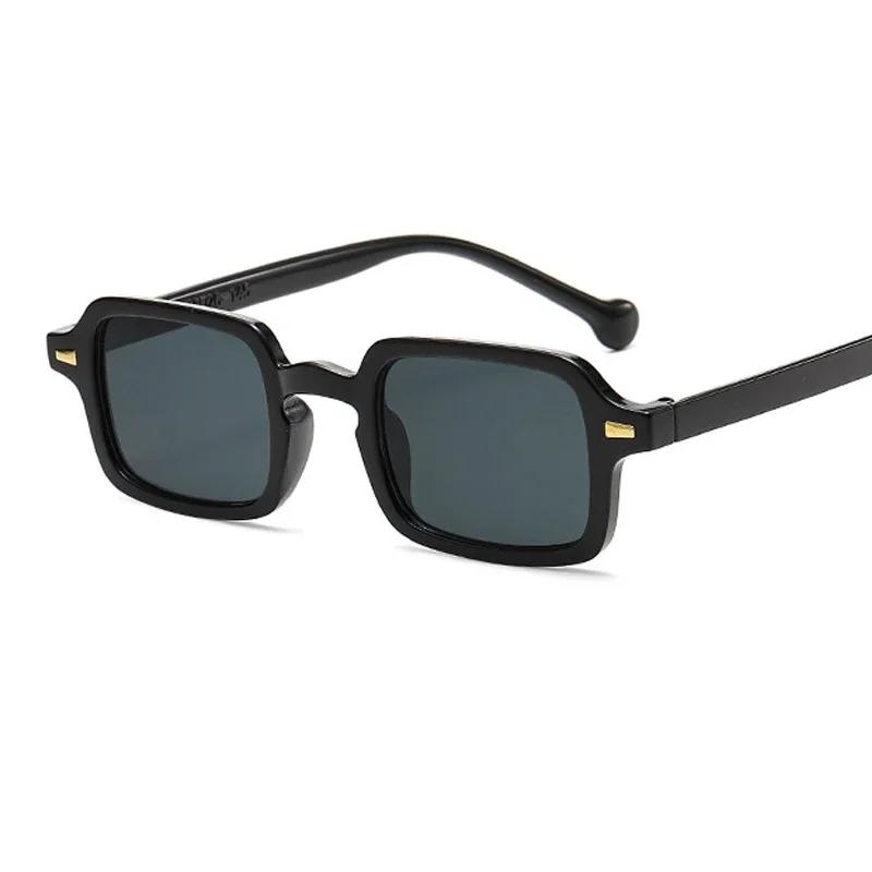 

Stylish Square Sunglasses Female Latest Vintage Rivets Decoration Eyeglasses Male Leopard Blue Sun Eyeglasses Gradient Shades UV400 As Picture