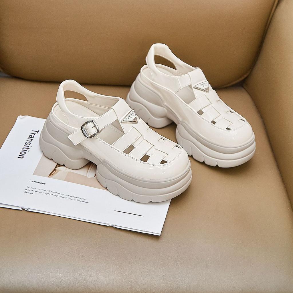 Summer Hollow Breathable Thick Sole Height Increase Small Muffin Bottom Loafers Women's 2025 New Shoes Bag Head Sandals