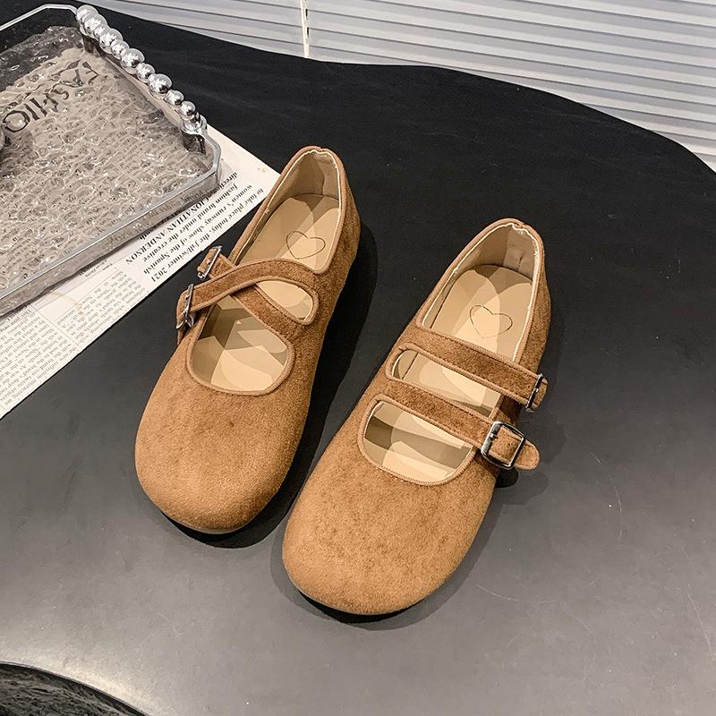 

Ретро туфли Мэри Джейн с мелким вырезом, скрытой платформой и внешним ношением, новинка весны 2025 года, универсальные простые туфли для женщин 40 темно-коричневого