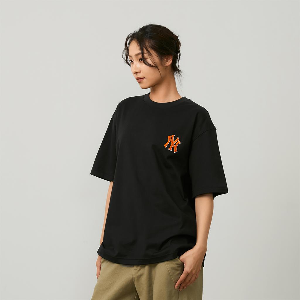New MLB MONOGRAM Collection New York Yankees SS24 T Shirt Unisex Black 3ATSM0443-50BKS
