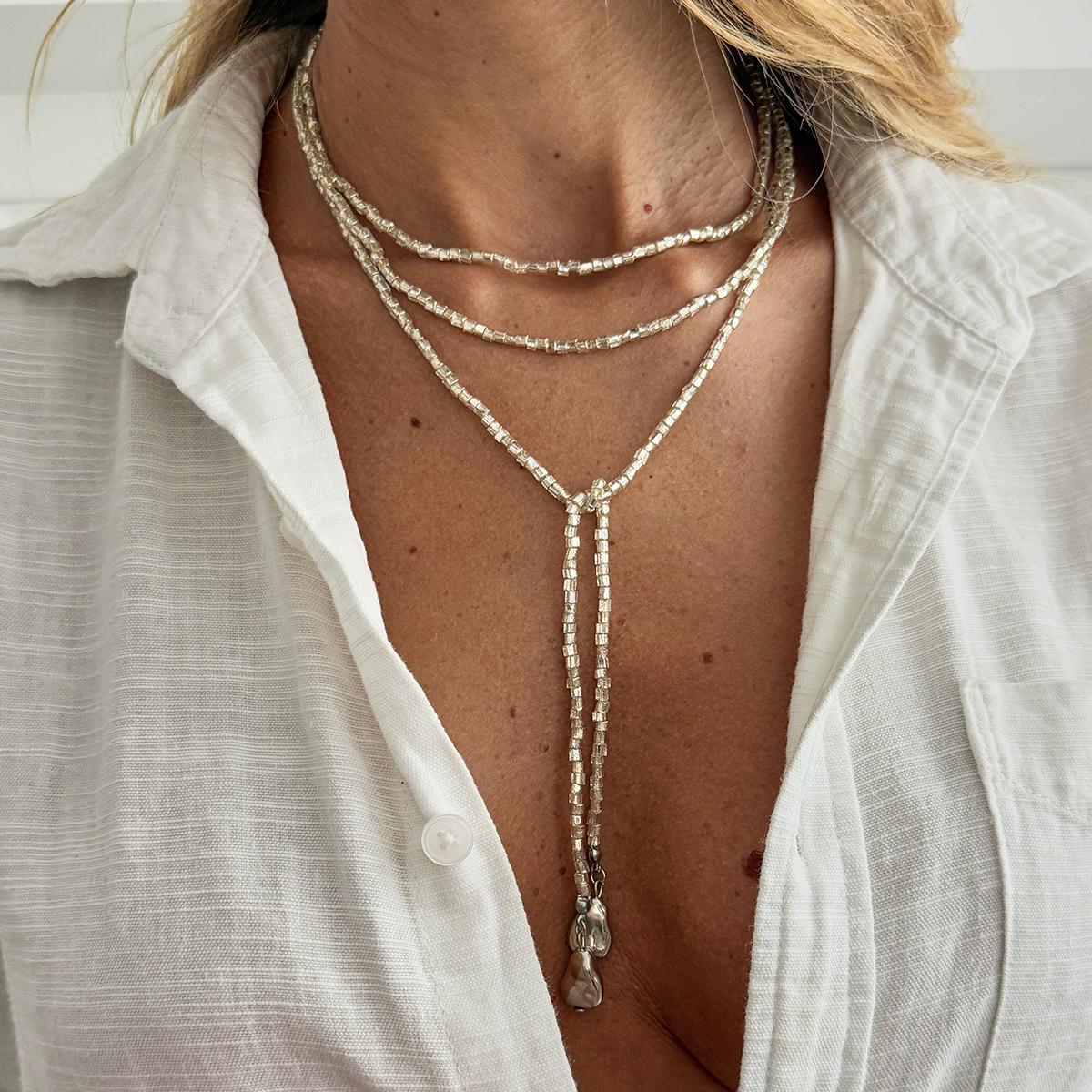 

SHIXIN Vintage Acrylic Beads Chain Choker Long Necklace Women Fashion Geometric Pendant Necklace Adjustable Sweater Chain Gifts