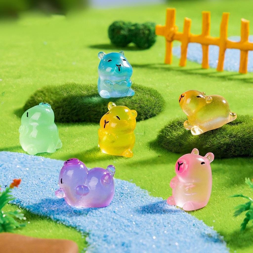 Miniature Luminous Resin Animal Ornaments: Cartoon Desktop & Car Decorations