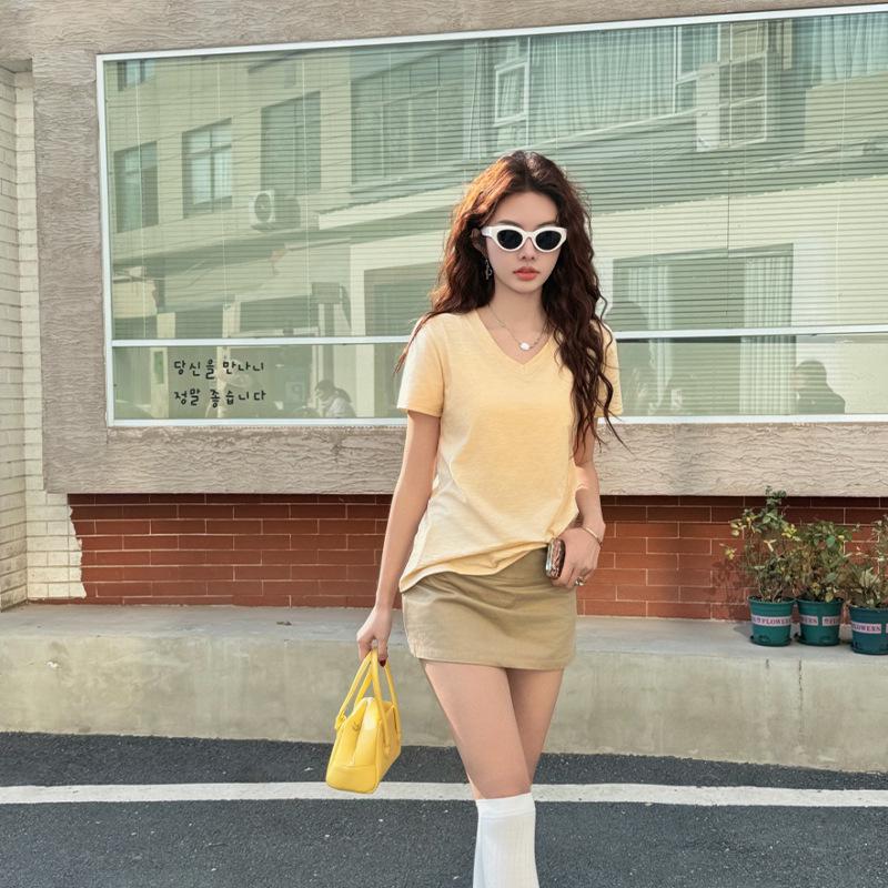 

Женский облегающий летний топ из бамбукового хлопка с V-образным вырезом и короткими рукавами L [125-145 lbs] жёлтый