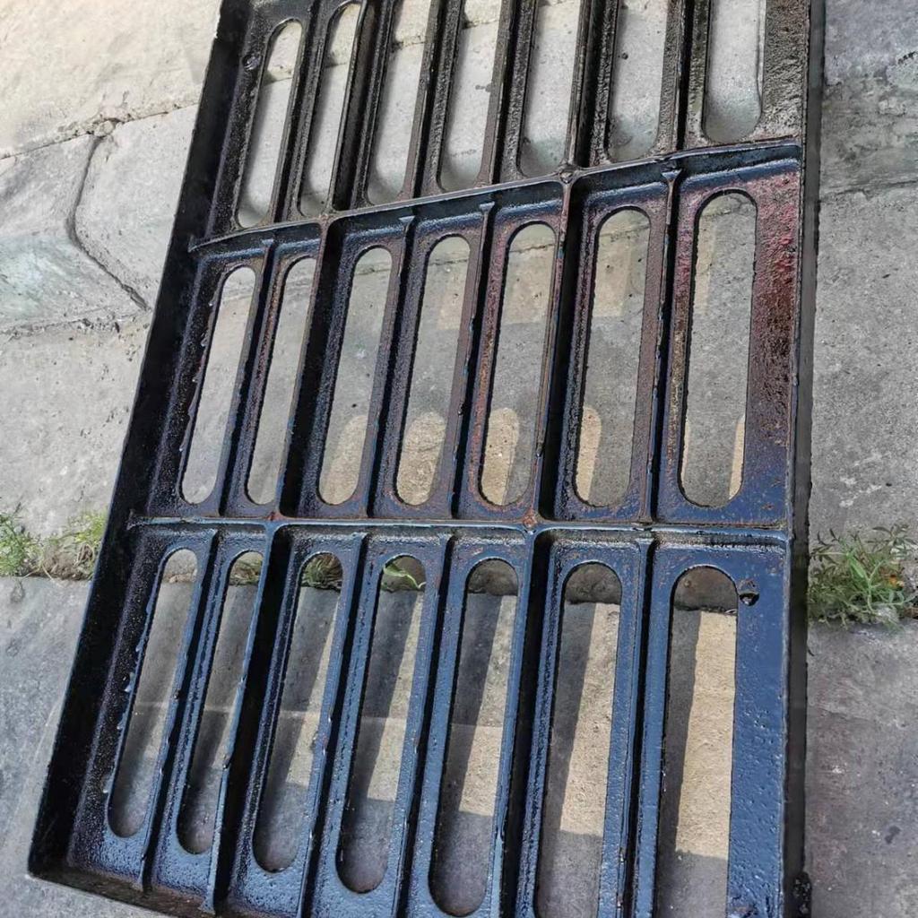 Heavy Duty Ductile Iron Trench and Sewer Cover Grate 400x600