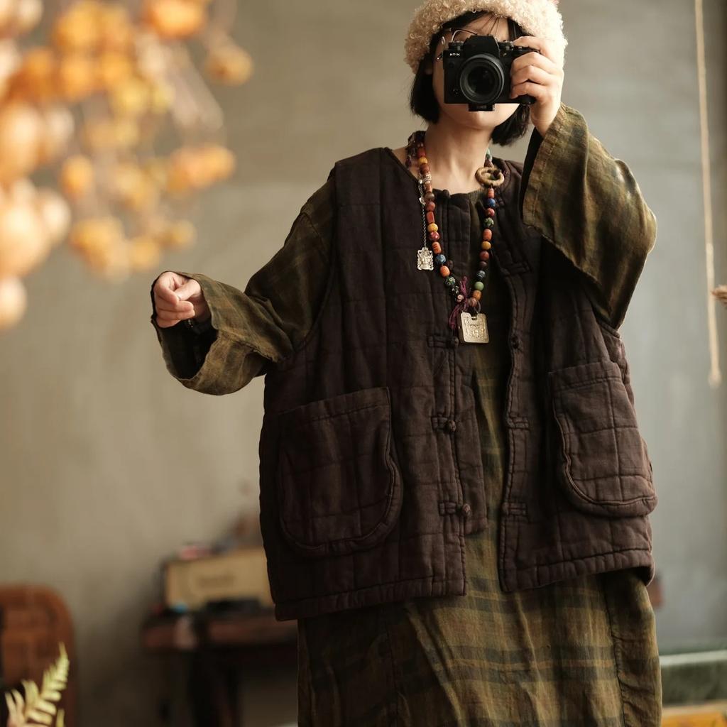 Johnature Women Vintage Winter Coats Old Coffee Warm Patchwork Pockets O-Neck Sleeveless Female Button Coats