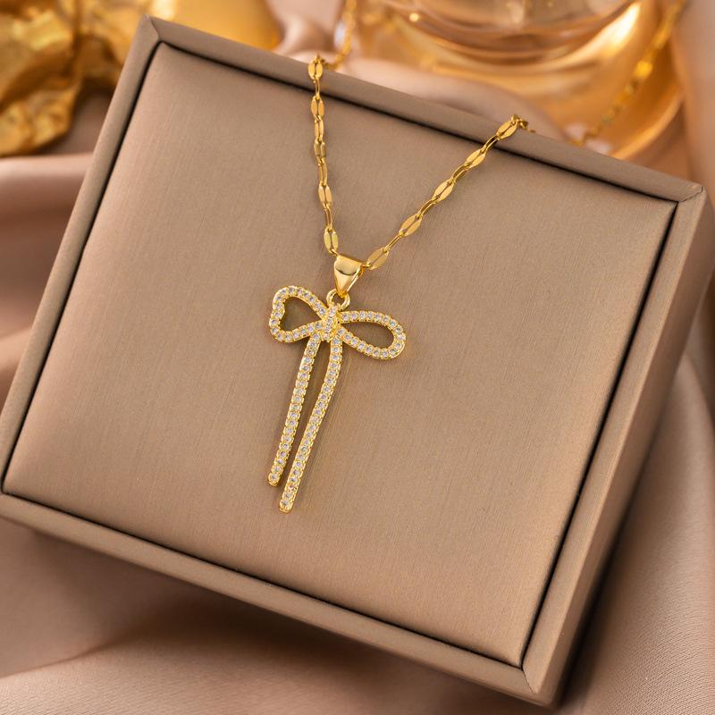 Exquisite Micro-Inlaid Full Diamond Real Gold Titanium Steel Necklace - Women's Luxury Clavicle Chain