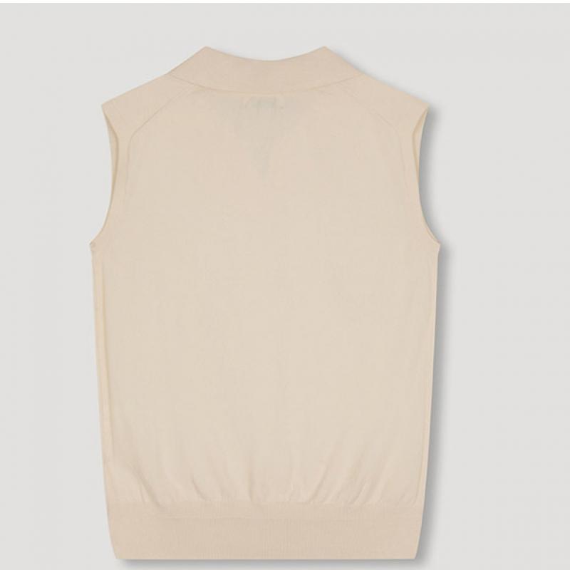  She S miSS  Open Collar SleeveleSS Knit Pullover  Price  138 000 Won 