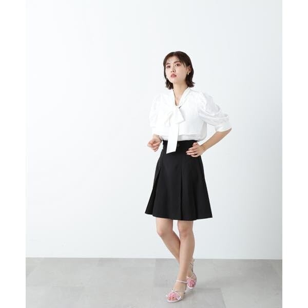 JILL by JILL STUART Women's Tuck Pleated Mini Skirt (125-3120023) Indigo (Pre-order Available from Late March To Late April)