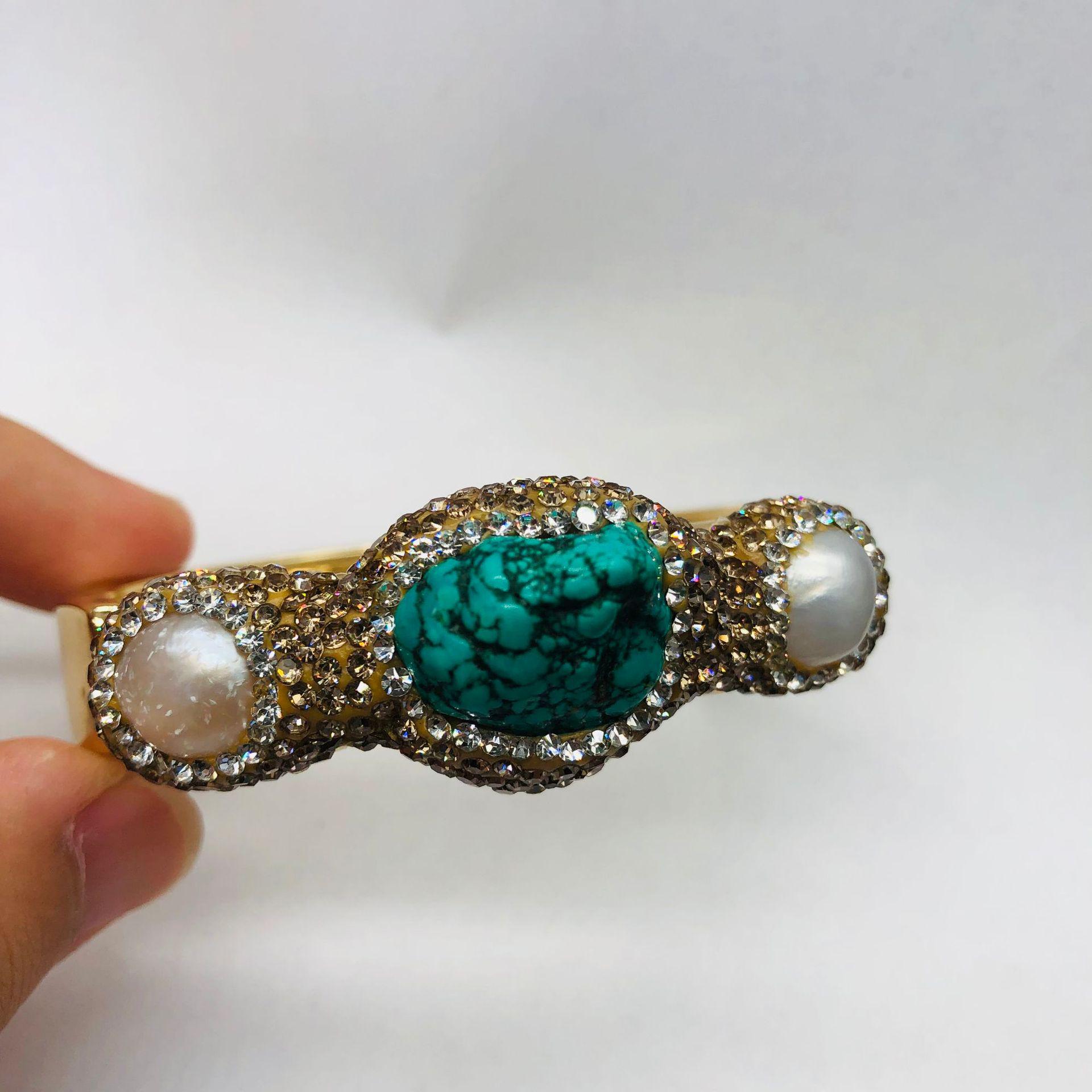 

Turquoise Alloy Double-Headed Diamond & Natural Pearl Bracelet - Light Luxury Alloy