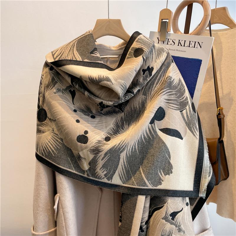 Scarf Women's winter warm long versatile air-conditioned room shawl with imitation cashmere scarf