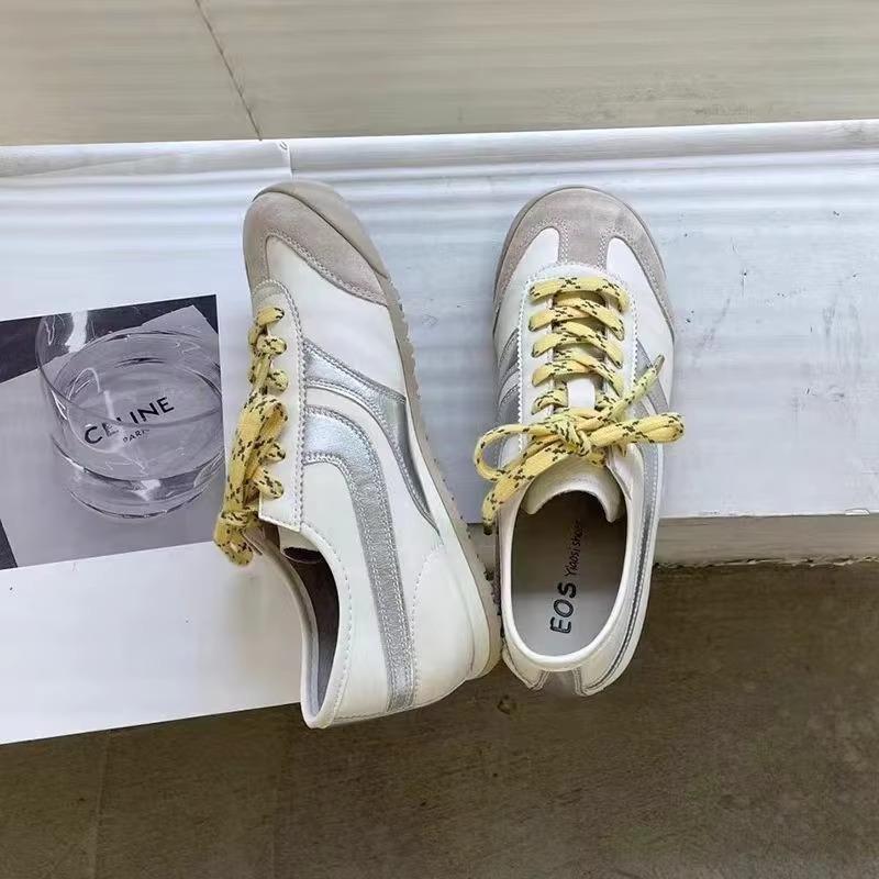 Fashion Hot Selling Women's Sneakers 2025 New Fashion  Genuine Leather Ladies Moral Training Shoes Casual Spring Flat Shoes Women