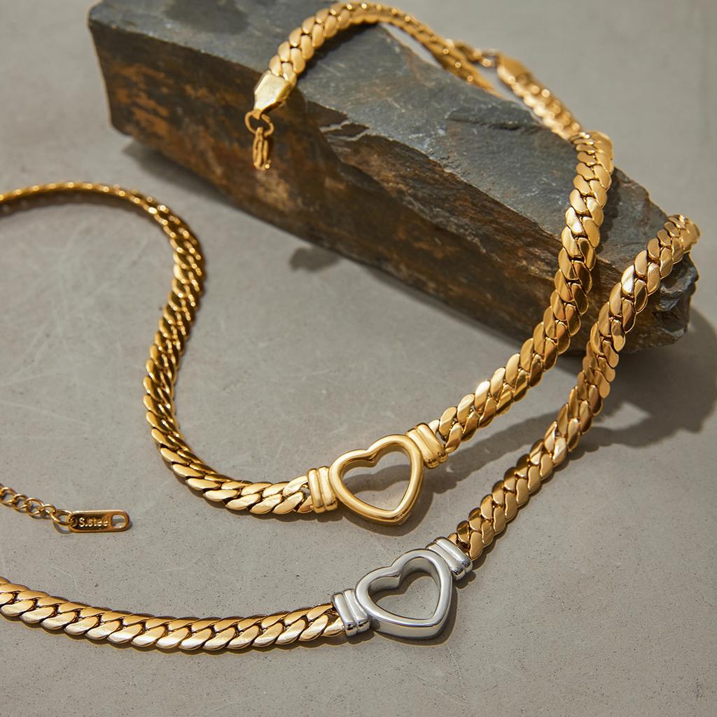 Yori 14K Gold Hollow Heart Flat Snake Chain Necklace Vintage Stainless Steel Elegance Jewelry Gift for Women