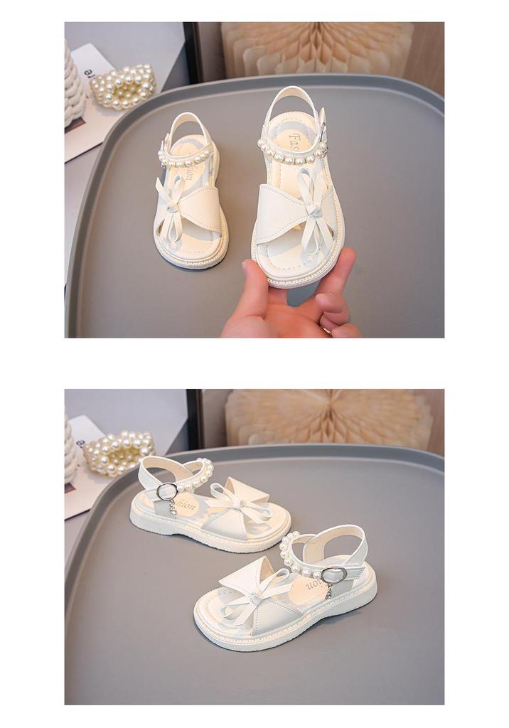 2026 Girls' Stylish Summer Soft-Soled Princess Sandals - Korean Style, Versatile Beach Shoes for Medium and Large Children