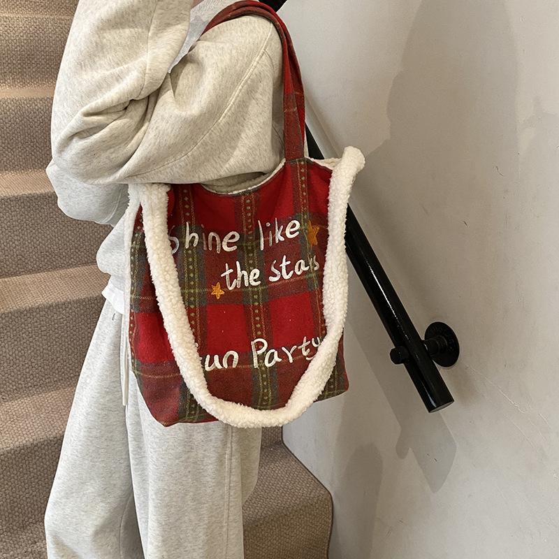 Retro plaid lamb wool splicing bag autumn and winter portable messenger bag large capacity tote bag student double-sided shoulder bag