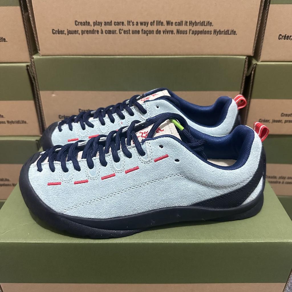 Classic Fashion Outdoor Climbing Hiking Shoes  Anti-slip Wear-resistant Unisex Casual Shoes