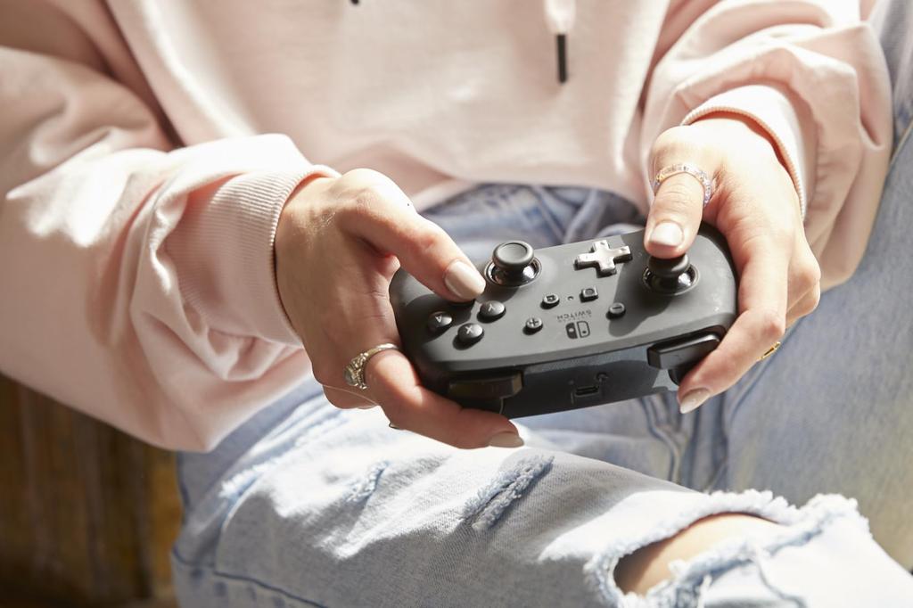 Licensed PowerA Enhanced Wireless Controller for Nintendo Switch Black [Nintendo Product] - [2-Year Warranty] 1509988JP-04