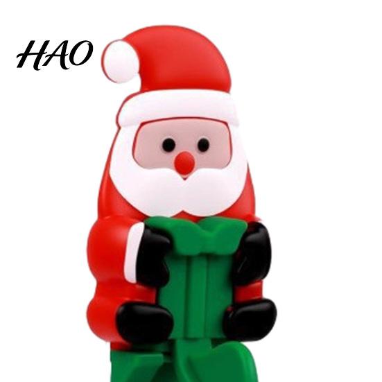Indoor Outdoor Hanging Ornaments 12PCS Christmas Garland Hangers, Santa Shape Self Adhesive Hooks, Dormitory Party Decorations Wall Mounted Decorative