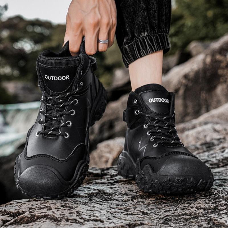Fashion Men's Leather Outdoor Sports Shoes Men Fashion Mountaineering Hiking Waterproof Shoes Outdoor Desert Combat Boots Zapatos Hombre