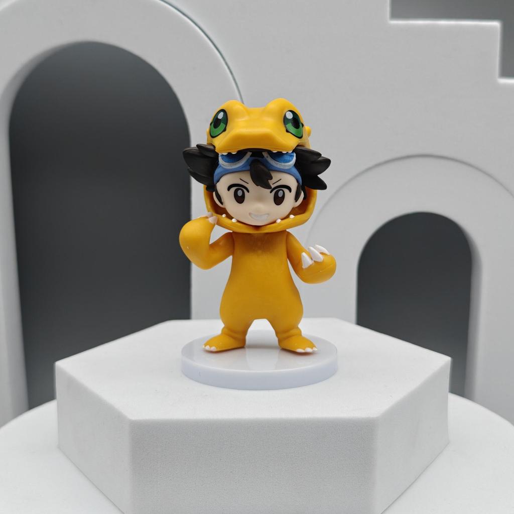 8 Digimon Figures: Taichi, Agumon, Hikari, Tailmon, Palmon, Patamon Models