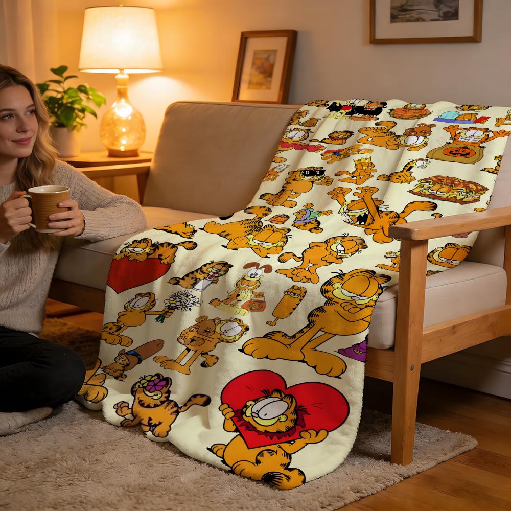 Throw High-Density Short Plush Blanket For Sofa Nap Air-Conditioned Room Soft Skin-Friendly YELLOW CAT G-Garfield