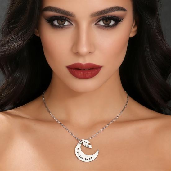 1 Pair Necklace Family Bonds Moon Heart-Shaped Pendant Necklace Mom Daughter Matching Charm Necklace Jewelry Accessories