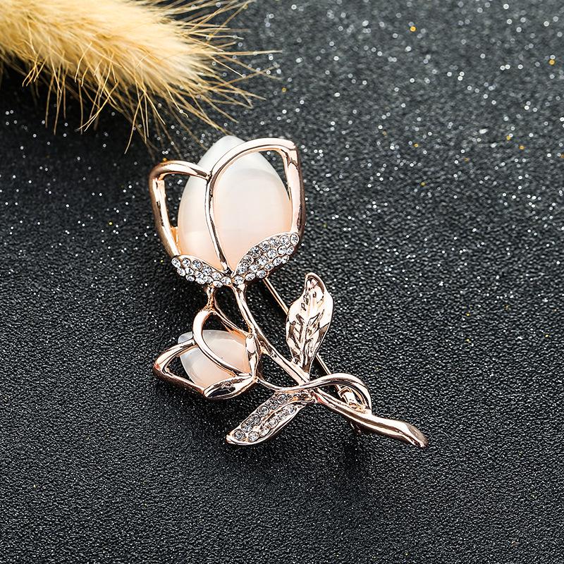 Atmospheric Tulip Brooch High-End Femininity Anti-Light Pin Niche High-End Corsage Suit Accessories