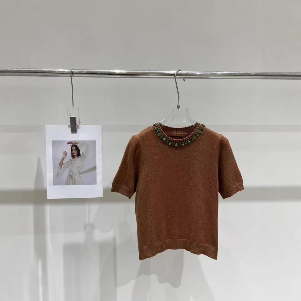 European Celebrity Rhinestone Collar Short Sleeve Knit Top - Age-Reducing & Versatile