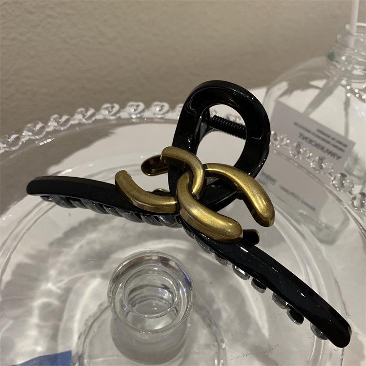 Elegant High-End Bronze Double 'C' Hairpin: Large Summer Shark Clip