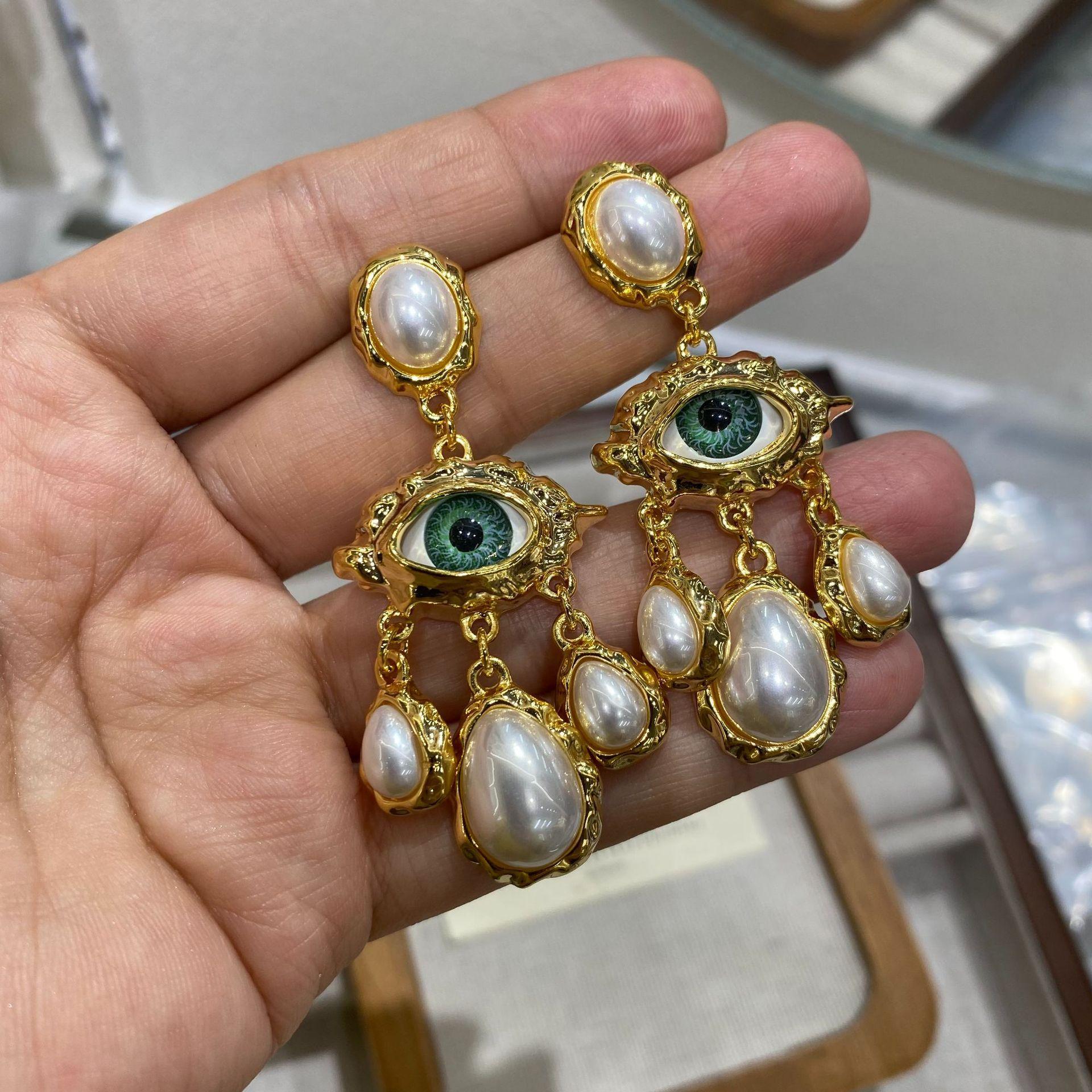 Wind Retro Exaggerated Blue Eyes Long Earrings Personality Medieval Fashion Pearl Water Drop Earrings Needle