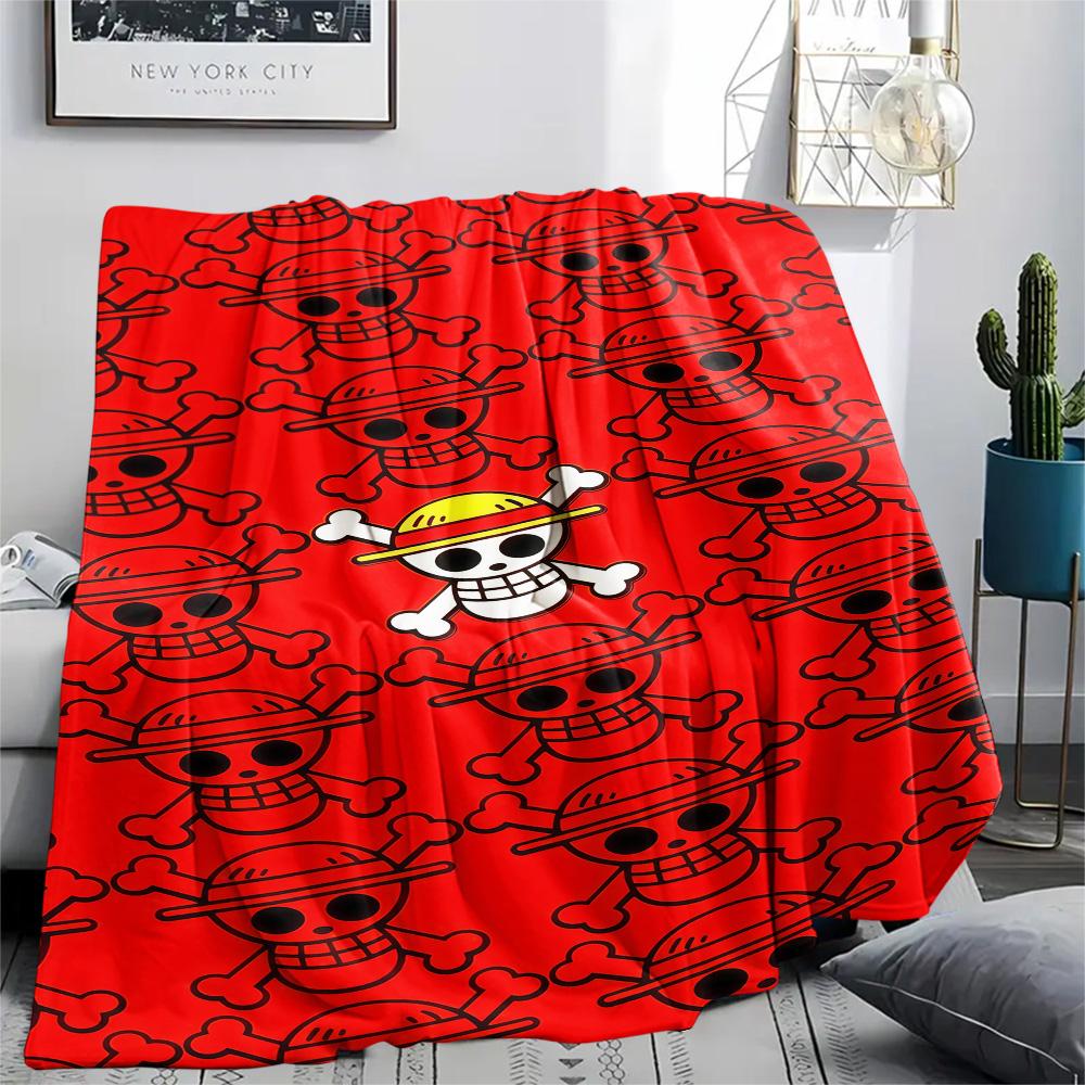 1PC One Piece Straw Hat Pirates Patterned Flannel Blanket Suitable For All Seasons For Home Decor Warmth And Comfort Gifts Holiday Present