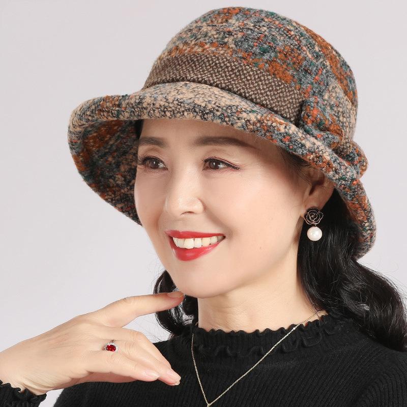 Middle-aged and elderly woolen hats, women's autumn and winter fashion versatile knitted basin hats, thickened versatile woolen hats, tide