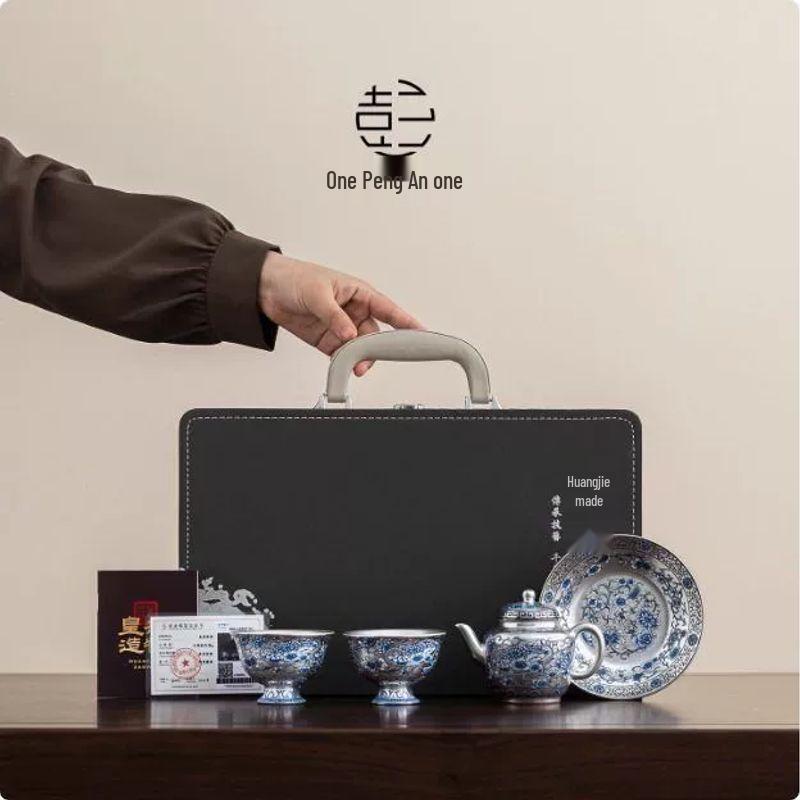 Qiuqiao Ceramic Kung Fu Tea Set with Blue & White Lotus Design