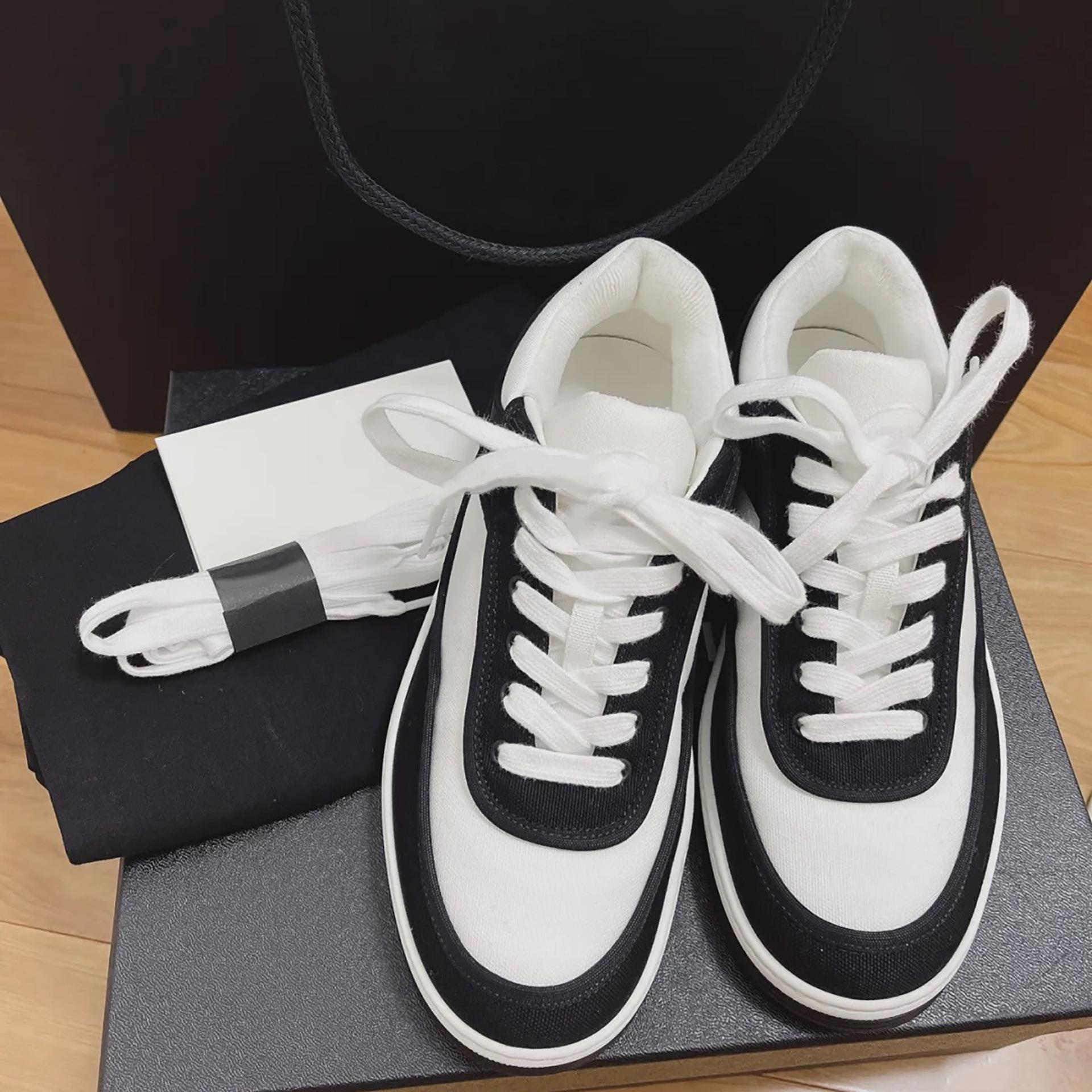 

Internet celebrities with the same small fragrant style black and white panda shoes round head lace-up casual board shoes flat bottom low top canvas w 40 чёрный