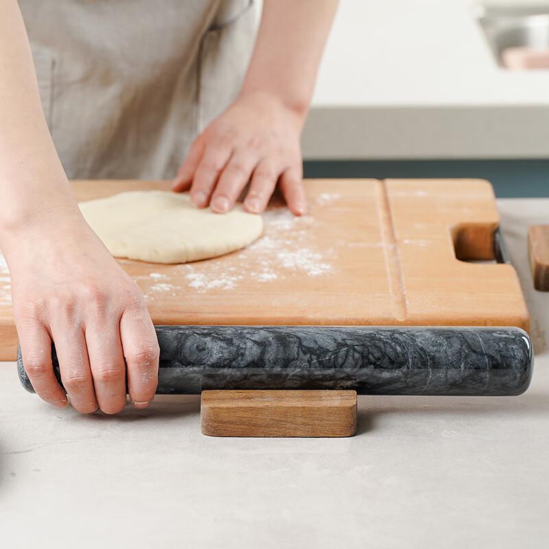 Rouleau à pâtisserie en marbre nordique