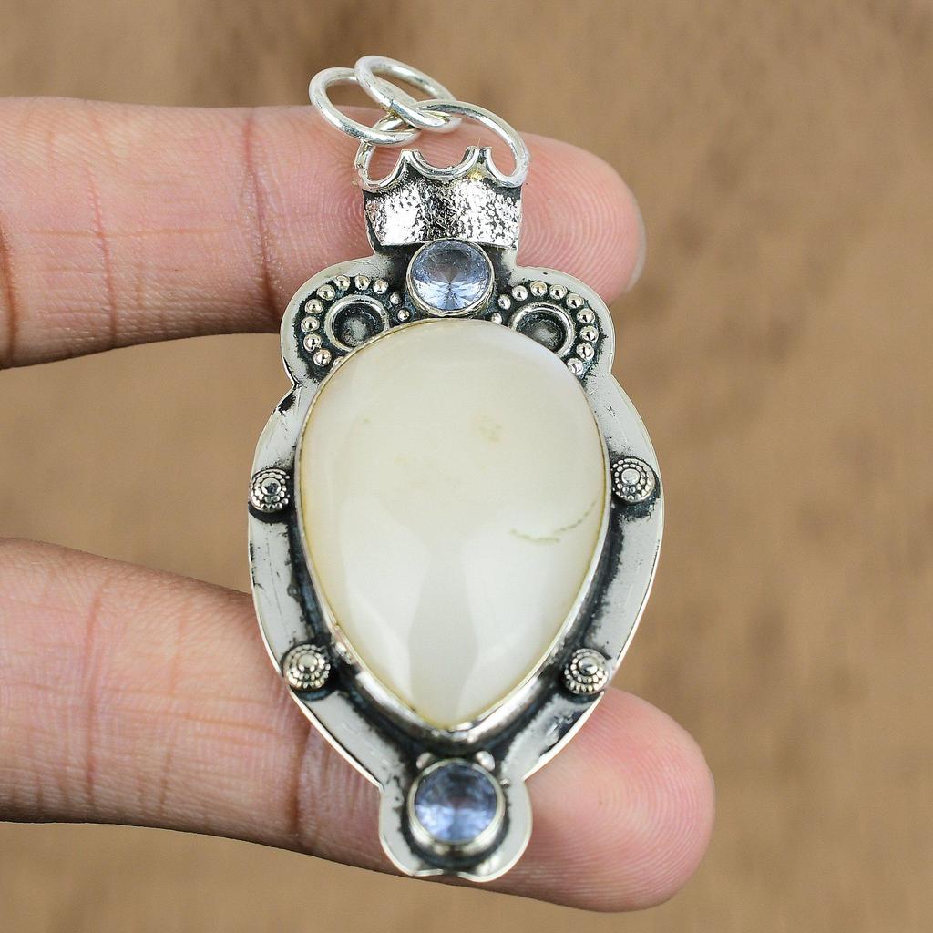 Natural Moonstone Gemstone Indian Jewelry 925 Sterling Silver Pendant For Women