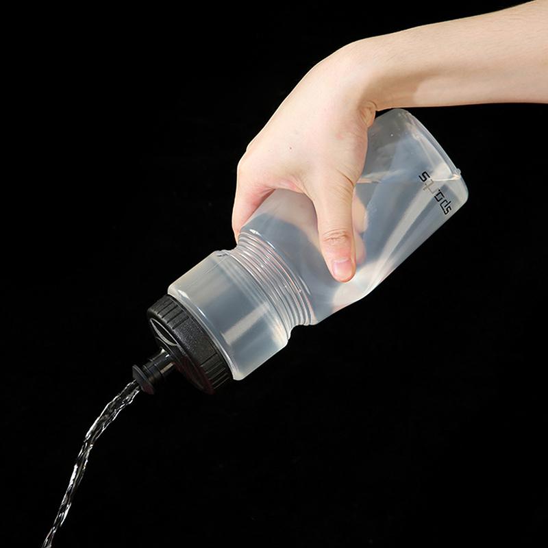 

Велосипедная бутылка для воды 750 мл, герметичная, сжимаемая, без вкуса, из пластика, не содержащего БФА, для кемпинга, походов, спорта, велосипедный чайник, белого цвета 750ml