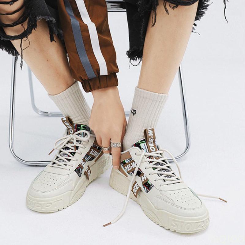 Four Seasons Fashion New Thick Soled Casual Anti Slip Board Shoes Small and Versatile Letter Low Cut Trendy Lace Up Men's Shoes