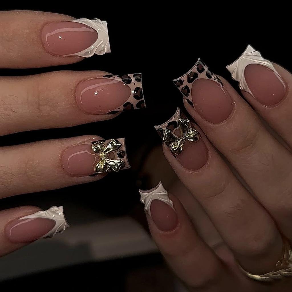 24Pcs Sweet Medium Square False Nails with Glue Blush Pink Flowers Fake Nails Full Cover French Acrylic Press On Nails for Girls