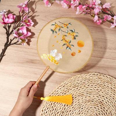 Estilo Chinês Antigo Estilo Chinês Leque de Mão com Borlas Bordado Leque com Pingente Padrão Floral Leque de Seda Casamento Chinês