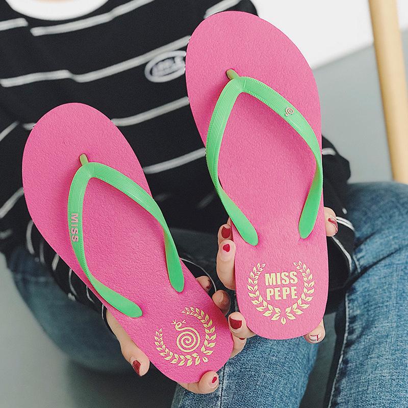 Cute Flip-flops Women's Summer Fashion Outer Wear New Student Non-slip Bathroom Pinch Feet Beach Seaside Cool Slippers New
