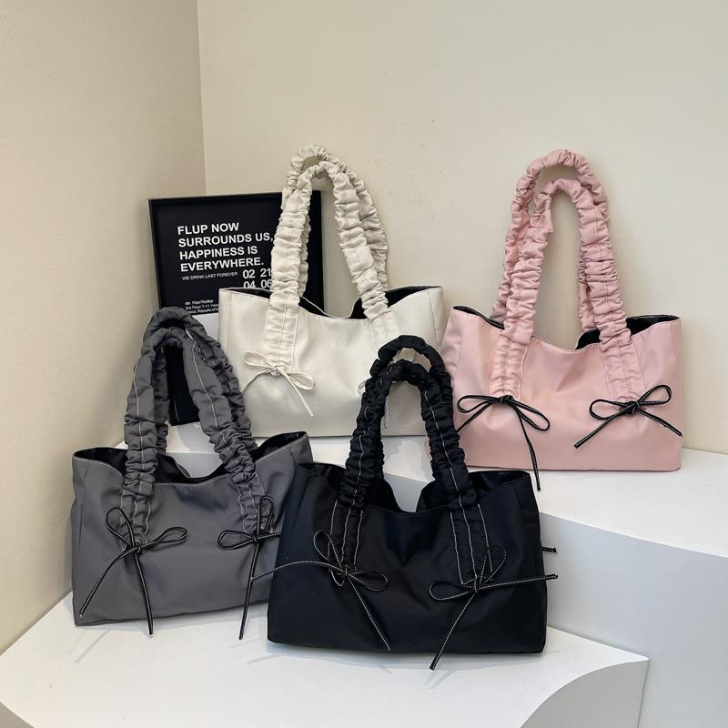 Korean version of fashion bow shoulder bag 2025 new large-capacity pleated tote bag slack foreign style handbag