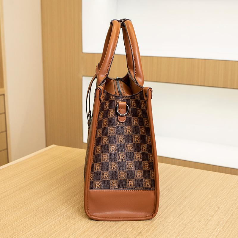 Printed Large Capacity New Women's Bag Fashionable Tote Bag Women's Checkerboard Handbag Single Shoulder Crossbody Bag
