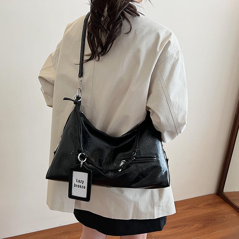 Oil Wax Leather Large Capacity Tote Bag Women's Daily Commuting Armpit Bags Retro Shopping Handbags Brown Casual Shoulder Pack