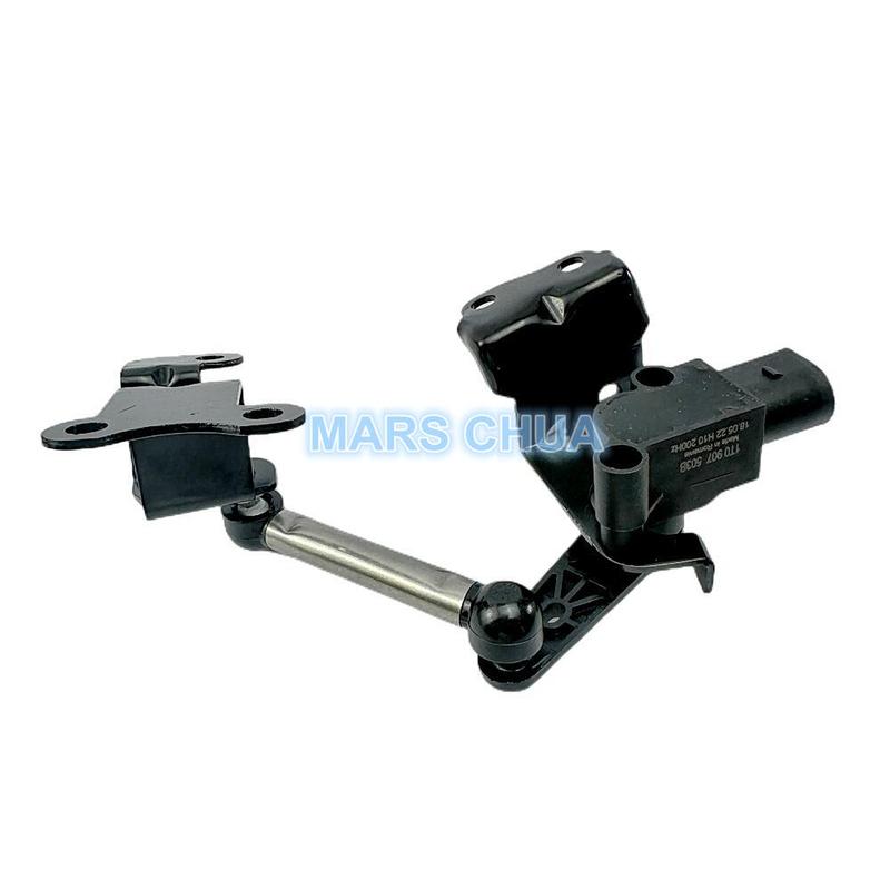 

1K0941273M Left Rear Headlight Level Sensor Is Suitable for A3 S3 RS3 Q3 TT CC Passat Tiguan Golf 1K0 941 273 M