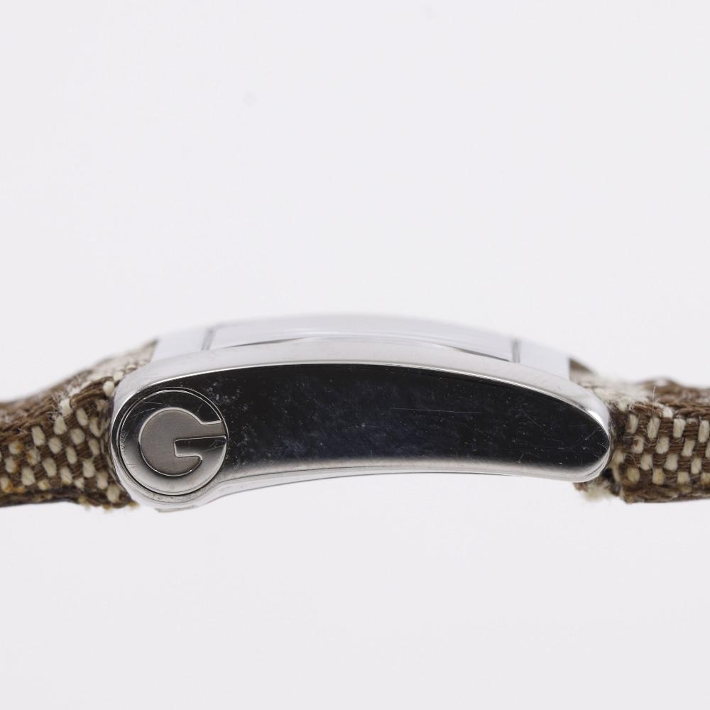 Gucci Watches 8600L WhiteDial Stainless Steel/GG Canvas Quartz Analog Display Women Used