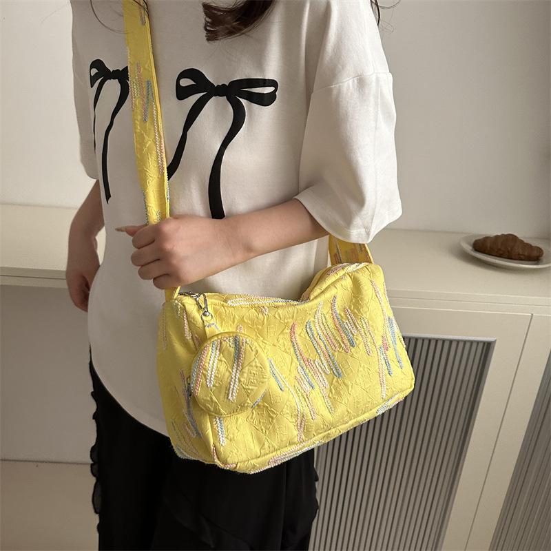 One-shoulder Crossbody Bag Fashion Trendy Large Capacity Tote Bag New Simple Summer Niche Design Bag for Women