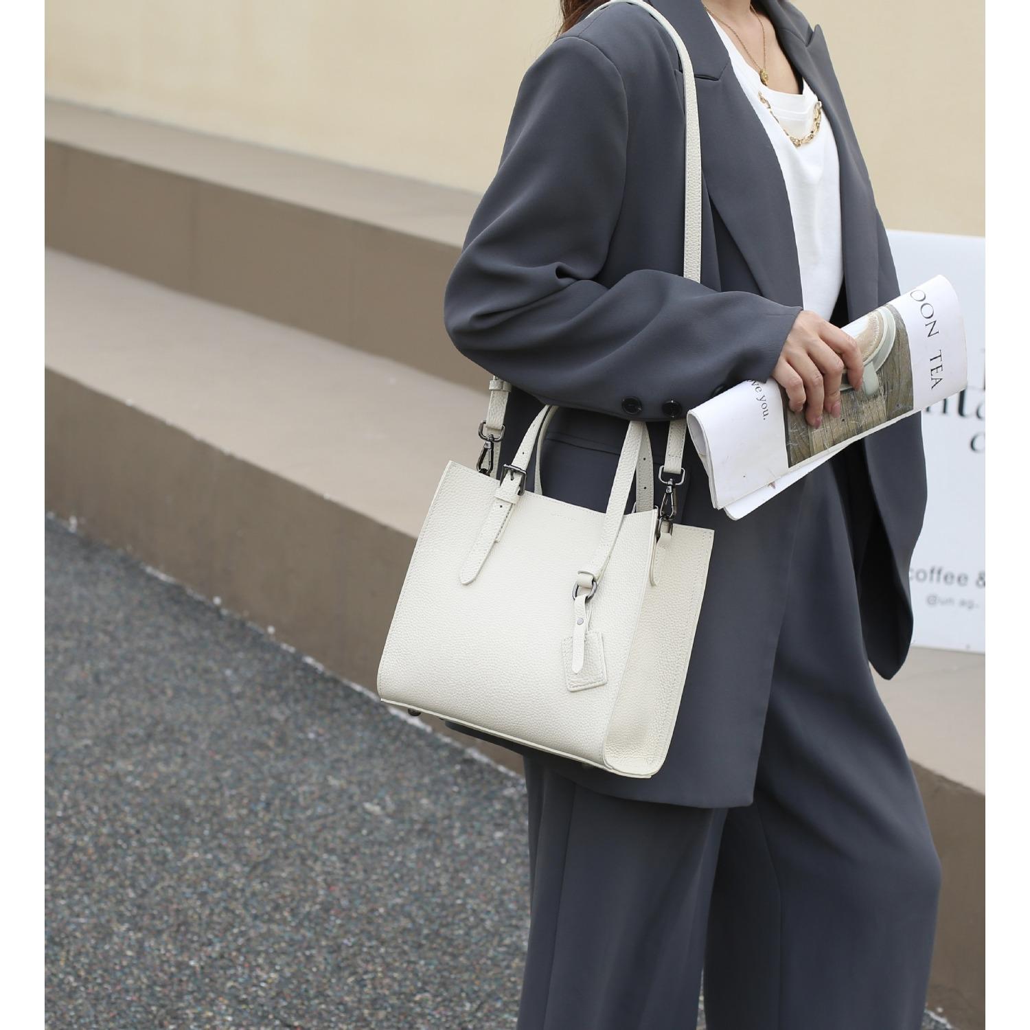 

Женская сумка через плечо из коровьей кожи, вместительная сумка-мессенджер, женская сумка для мам, модный и простой шопинг. белый