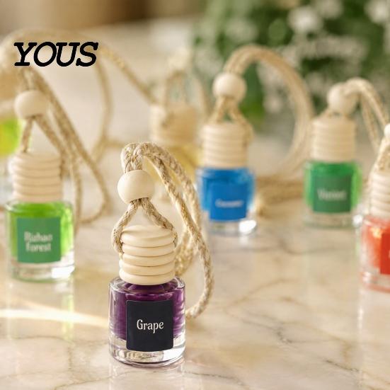 Compact Car Air Diffuser Hanging Aromatherapy, Glass Bottle with Volatile Wooden Stopper Diffuser, Portable Perfume Essential Oil Freshener
