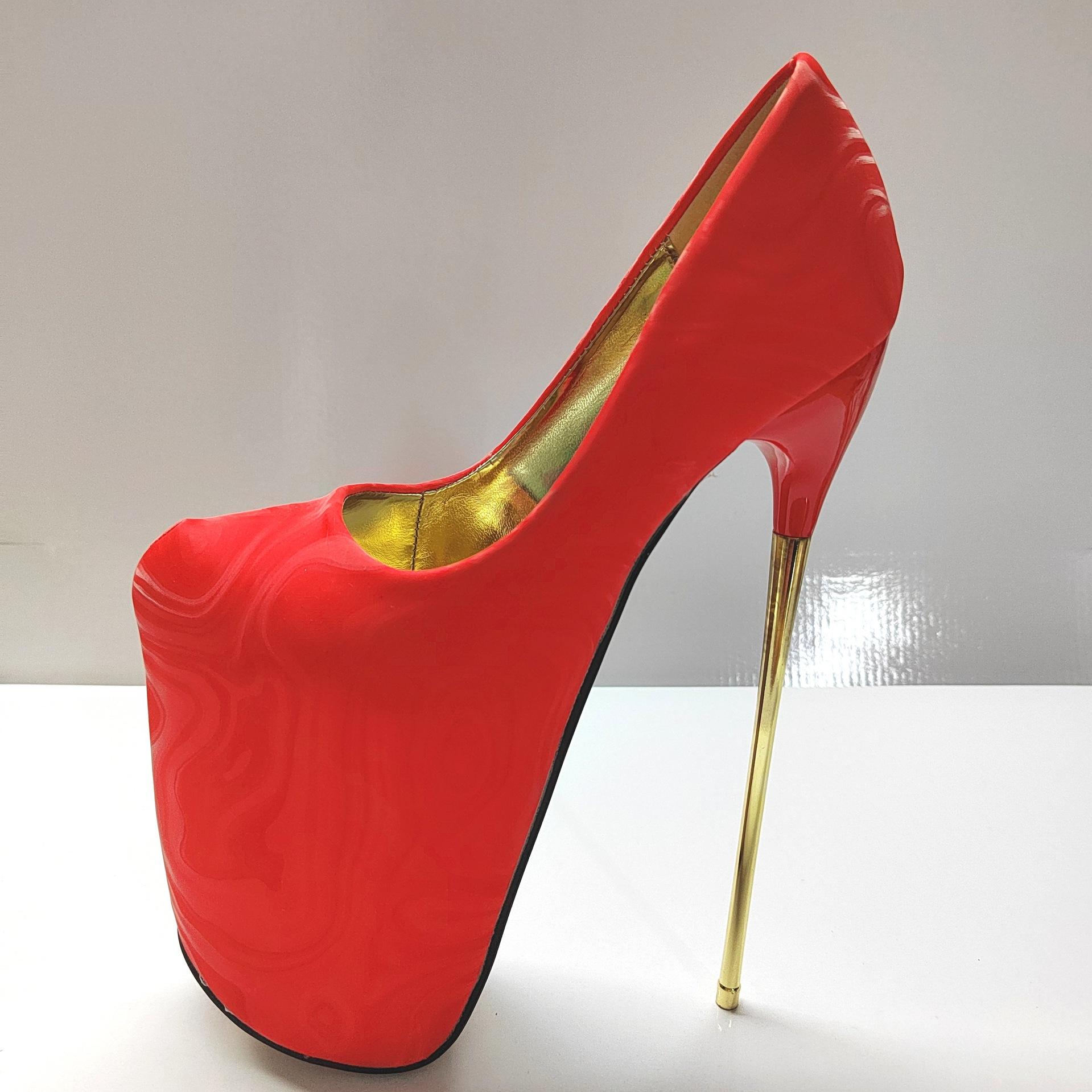 

Нові 22-см золоті зовнішні високі тонкі каблуки сталеві каблуки червоні ненависті небо високі сексуальні великі розміри з дрібним ротом одинарні туфлі жіноче взуття весільне взуття 50
